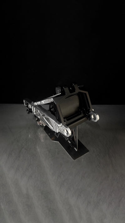 Swingarm V1 for Harley-Davidson Softail 2018+