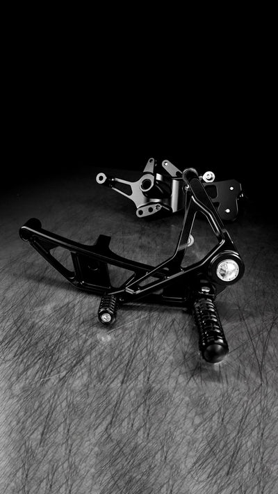 Mid Control Kit RR Style for Harley-Davidson Touring 2014+