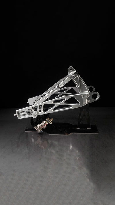 Swingarm V1 for Harley-Davidson Softail 2018+